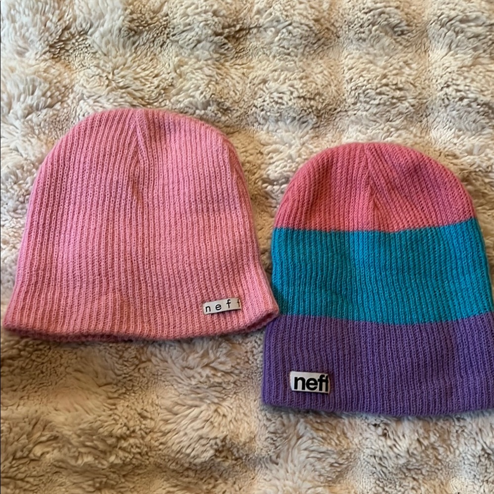 2 Neff beanies